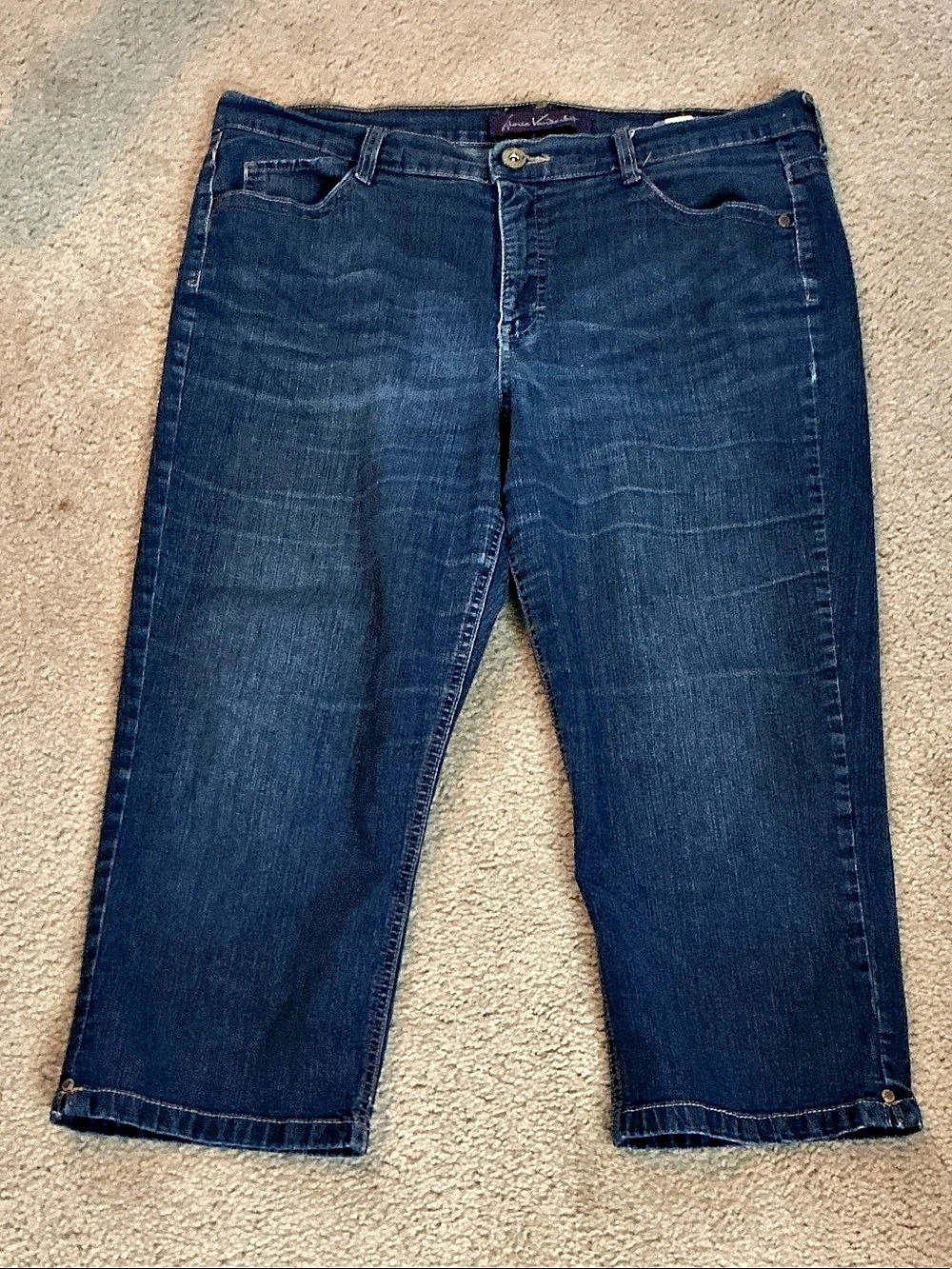 Gloria Vanderbilt Alana Capri Denim Capri Jeans Waist 12 in Blue